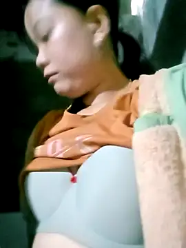 Snapshot of Samyy_xx chatting on November 3, 2025, 11:52 pm Samyy xx online show from November 3, 2025, 11:52 pm