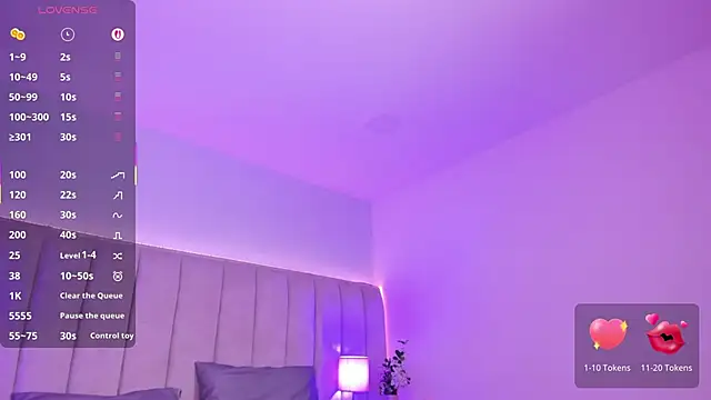 Snapshot of EllaaThorne chatting on March 30, 2026, 9:27 pm EllaaThorne online show from March 30, 2026, 9:27 pm