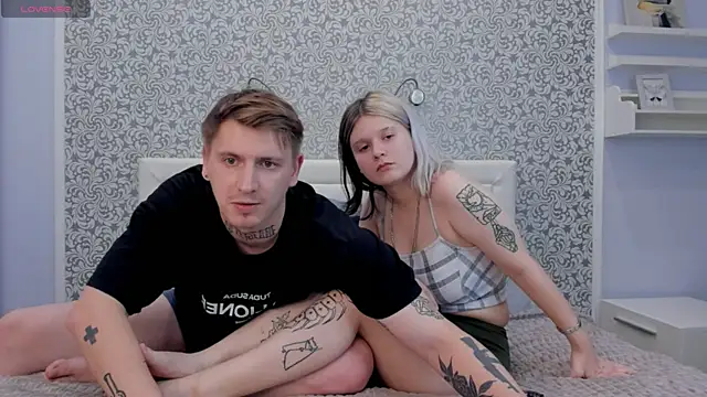 Snapshot of FatePath chatting on November 13, 2025, 1:04 pm FatePath online show from November 13, 2025, 1:04 pm