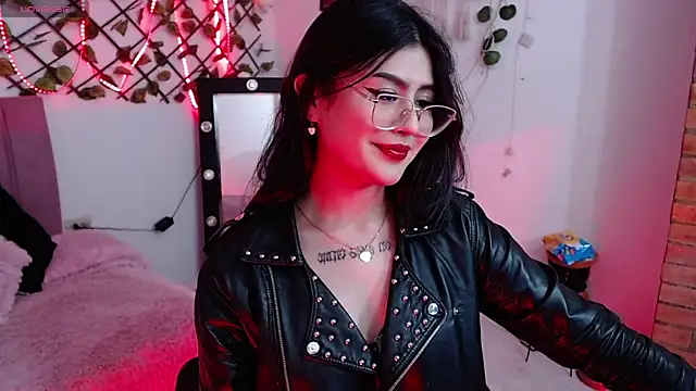 isa bunny18 online show from October 17, 2025, 3:10 am