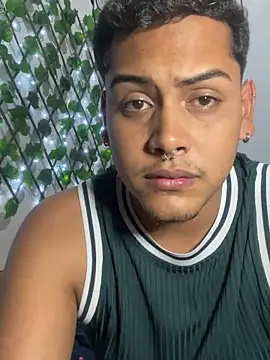 AaronMars  online show from October 11, 2025, 5:03 pm