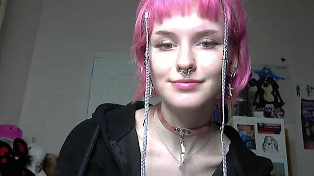 Snapshot of Paradoxy_ chatting on March 4, 2026, 8:49 pm Paradoxy online show from March 4, 2026, 8:49 pm