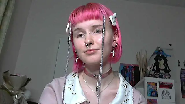 Snapshot of Paradoxy_ chatting on February 2, 2026, 7:46 pm Paradoxy online show from February 2, 2026, 7:46 pm