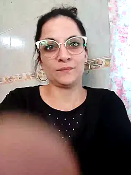 Snapshot of LOCURAINFINITA chatting on September 24, 2025, 8:26 pm LOCURAINFINITA online show from September 24, 2025, 8:26 pm