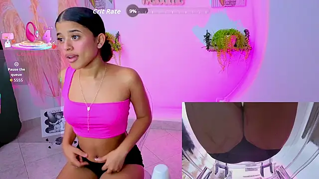 pequitasmedusa9 online show from November 25, 2025, 9:04 pm