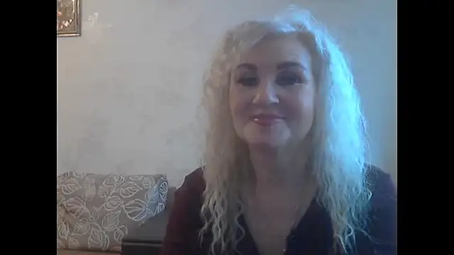 Snapshot of LadySexyBlond chatting on December 23, 2025, 5:51 am LadySexyBlond online show from December 23, 2025, 5:51 am