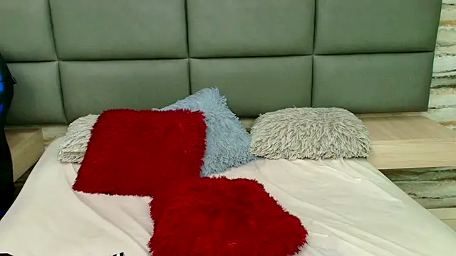 Lovers 21 online show from November 3, 2025, 11:19 pm