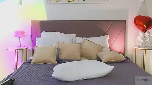 Snapshot of Nicole_Broown_ chatting on February 20, 2026, 9:17 pm Nicole Broown online show from February 20, 2026, 9:17 pm