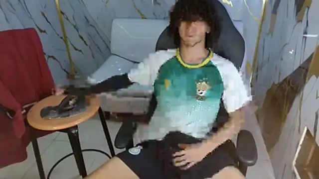 Snapshot of xion_ez chatting on April 15, 2026, 8:09 pm xion ez online show from April 15, 2026, 8:09 pm