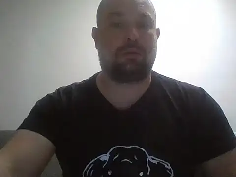 CristalDad online show from November 25, 2025, 3:40 am