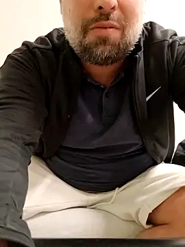 CristalDad online show from September 26, 2025, 6:04 pm