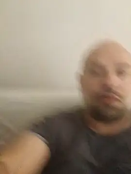CristalDad online show from October 4, 2025, 12:01 am