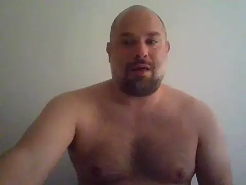 CristalDad online show from November 4, 2025, 3:10 am