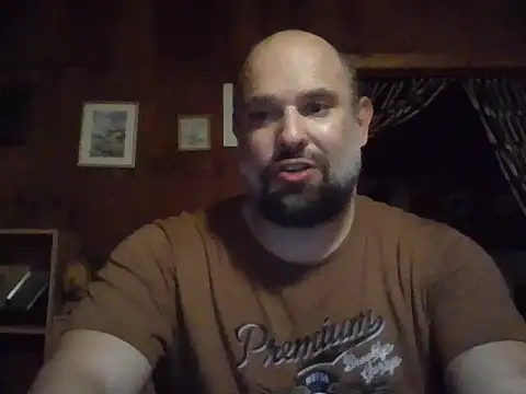 CristalDad online show from October 21, 2025, 5:56 pm