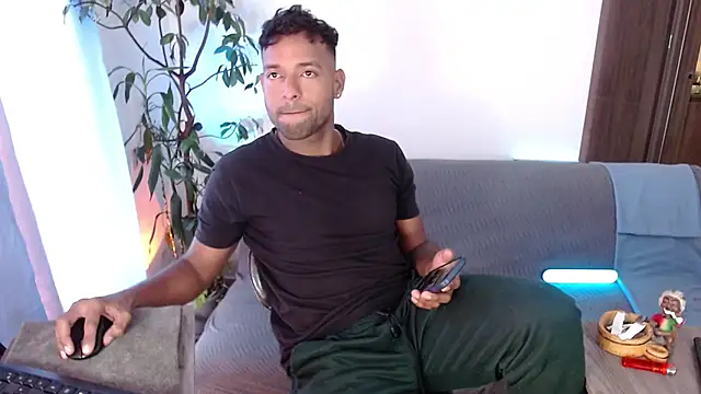 Orlando horny online show from October 8, 2025, 3:46 pm