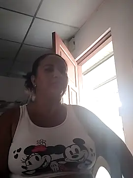 Snapshot of MEYBELLATINA chatting on February 28, 2026, 9:36 pm MEYBELLATINA online show from February 28, 2026, 9:36 pm