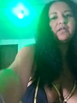 Snapshot of MEYBELLATINA chatting on March 20, 2026, 11:28 pm MEYBELLATINA online show from March 20, 2026, 11:28 pm