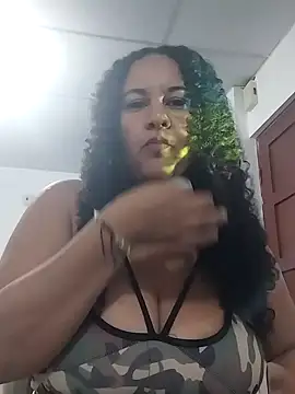 Snapshot of MEYBELLATINA chatting on January 13, 2026, 8:46 pm MEYBELLATINA online show from January 13, 2026, 8:46 pm