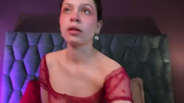 Snapshot of sophie_blaake chatting on March 12, 2026, 3:12 am sophie blaake online show from March 12, 2026, 3:12 am