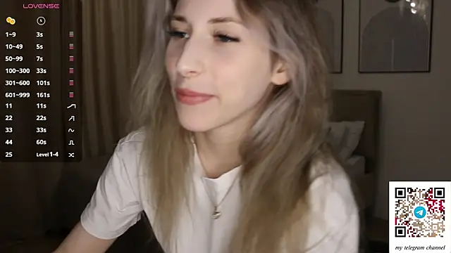 Snapshot of magnificent_Destiny chatting on March 3, 2026, 10:06 pm magnificent Destiny online show from March 3, 2026, 10:06 pm