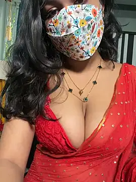 Snapshot of Lisa_afreen chatting on August 7, 2026, 5:13 am Lisa afreen online show from August 7, 2026, 5:13 am