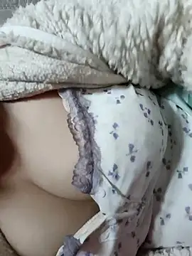 Snapshot of Paul-paul11 chatting on January 19, 2026, 1:53 am Paul-paul11 online show from January 19, 2026, 1:53 am