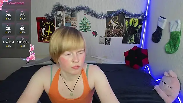 Cattie w  online show from January 8, 2026, 1:11 am