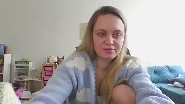 Cynoraye online show from February 24, 2026, 9:43 am