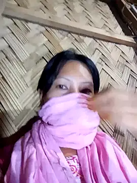 Snapshot of Chakma_Girl chatting on September 27, 2025, 1:39 pm Chakma Girl online show from September 27, 2025, 1:39 pm