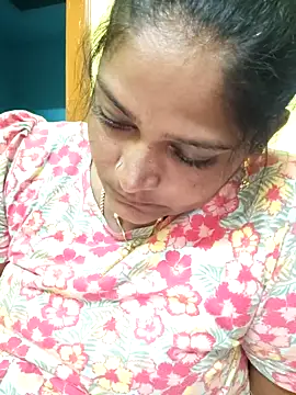 navyasree143 online show from November 12, 2025, 2:04 am