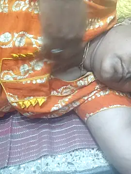 navyasree143 online show from December 14, 2025, 4:34 pm