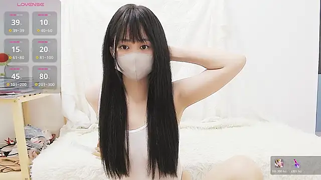 Snapshot of Moj005jp_xo98 chatting on July 24, 2026, 5:42 pm Moj005jp xo98 online show from July 24, 2026, 5:42 pm
