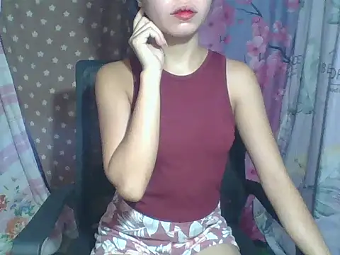 SweetPussie18x online show from May 13, 2026, 12:50 am