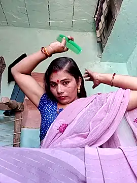 Snapshot of Sapna__wq1 chatting on November 9, 2025, 8:40 am Sapna wq1 online show from November 9, 2025, 8:40 am