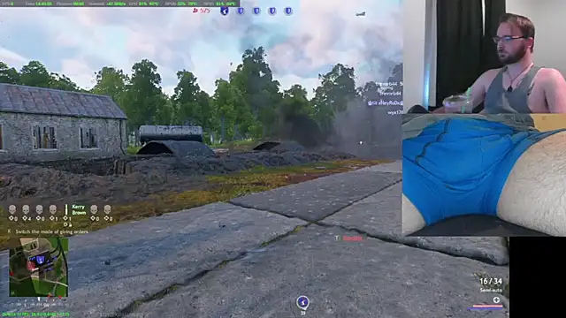 Snapshot of bear8t chatting on October 24, 2025, 9:47 pm bear8t online show from October 24, 2025, 9:47 pm