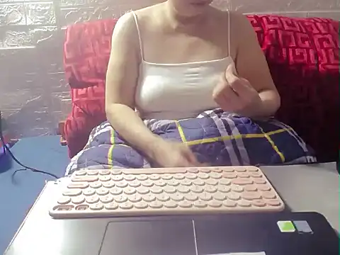 hyhy 99 online show from November 7, 2025, 1:43 am