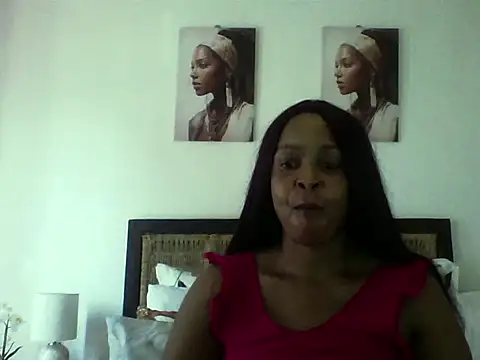 Snapshot of Blacksashaxx chatting on October 19, 2025, 10:51 am Blacksashaxx online show from October 19, 2025, 10:51 am
