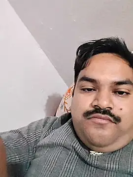 Snapshot of desiyouth94 chatting on February 4, 2026, 10:05 pm desiyouth94 online show from February 4, 2026, 10:05 pm