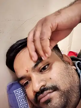 desiyouth94 online show from November 3, 2025, 11:47 am