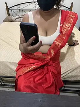 prernasingh2025 online show from October 5, 2025, 5:53 am