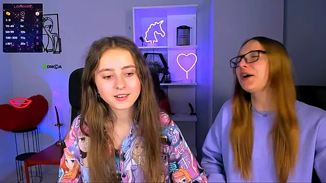 rebecca smile online show from November 5, 2025, 8:45 pm