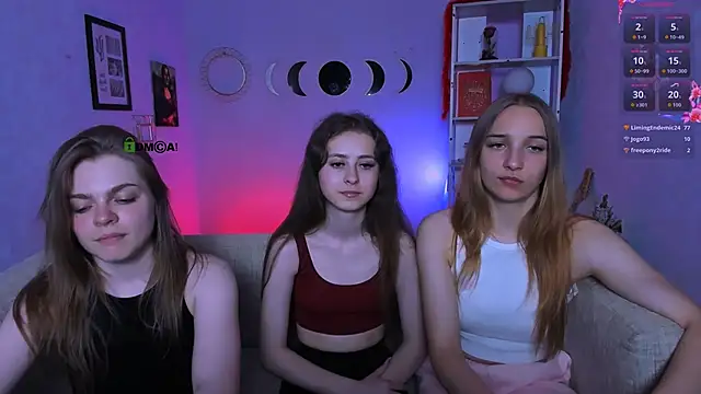 rebecca smile online show from May 25, 2026, 9:24 pm