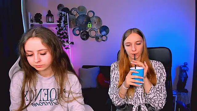 rebecca smile online show from March 13, 2026, 1:16 pm