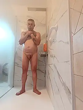 Andyrsdick online show from October 9, 2025, 3:56 pm