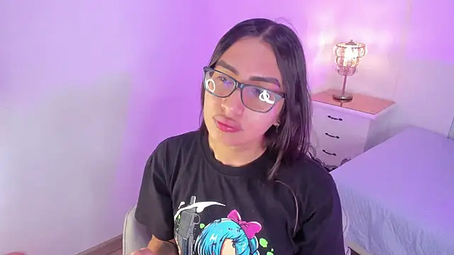 Snapshot of cherrylady_02 chatting on November 26, 2025, 1:11 pm cherrylady 02 online show from November 26, 2025, 1:11 pm