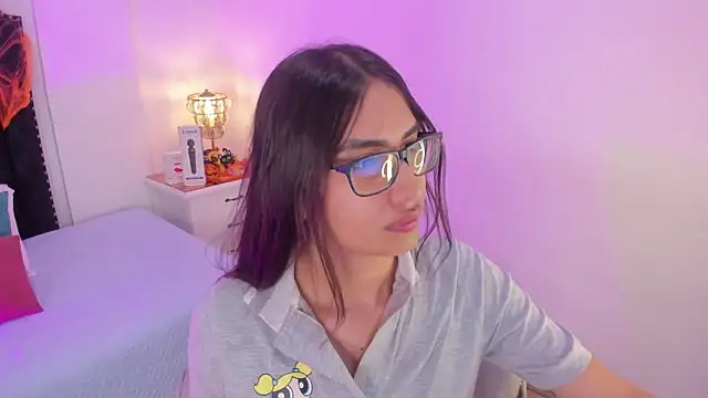 Snapshot of cherrylady_02 chatting on November 1, 2025, 12:10 pm cherrylady 02 online show from November 1, 2025, 12:10 pm