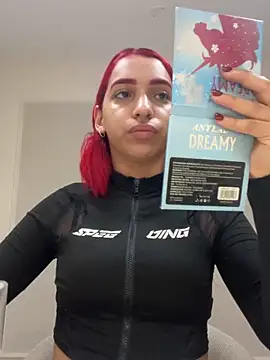 theladymonserrateshow online show from December 4, 2025, 12:15 pm