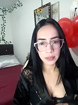 Snapshot of YaraDuartee chatting on February 26, 2026, 7:47 pm YaraDuartee online show from February 26, 2026, 7:47 pm