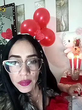 Snapshot of YaraDuartee chatting on February 15, 2026, 12:55 am YaraDuartee online show from February 15, 2026, 12:55 am