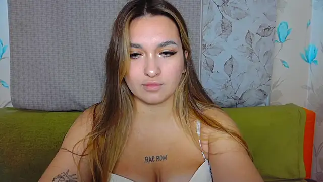YourEmily xx online show from October 2, 2025, 11:02 am